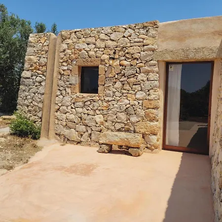 Trullo Dei Beneficati Feriehus *